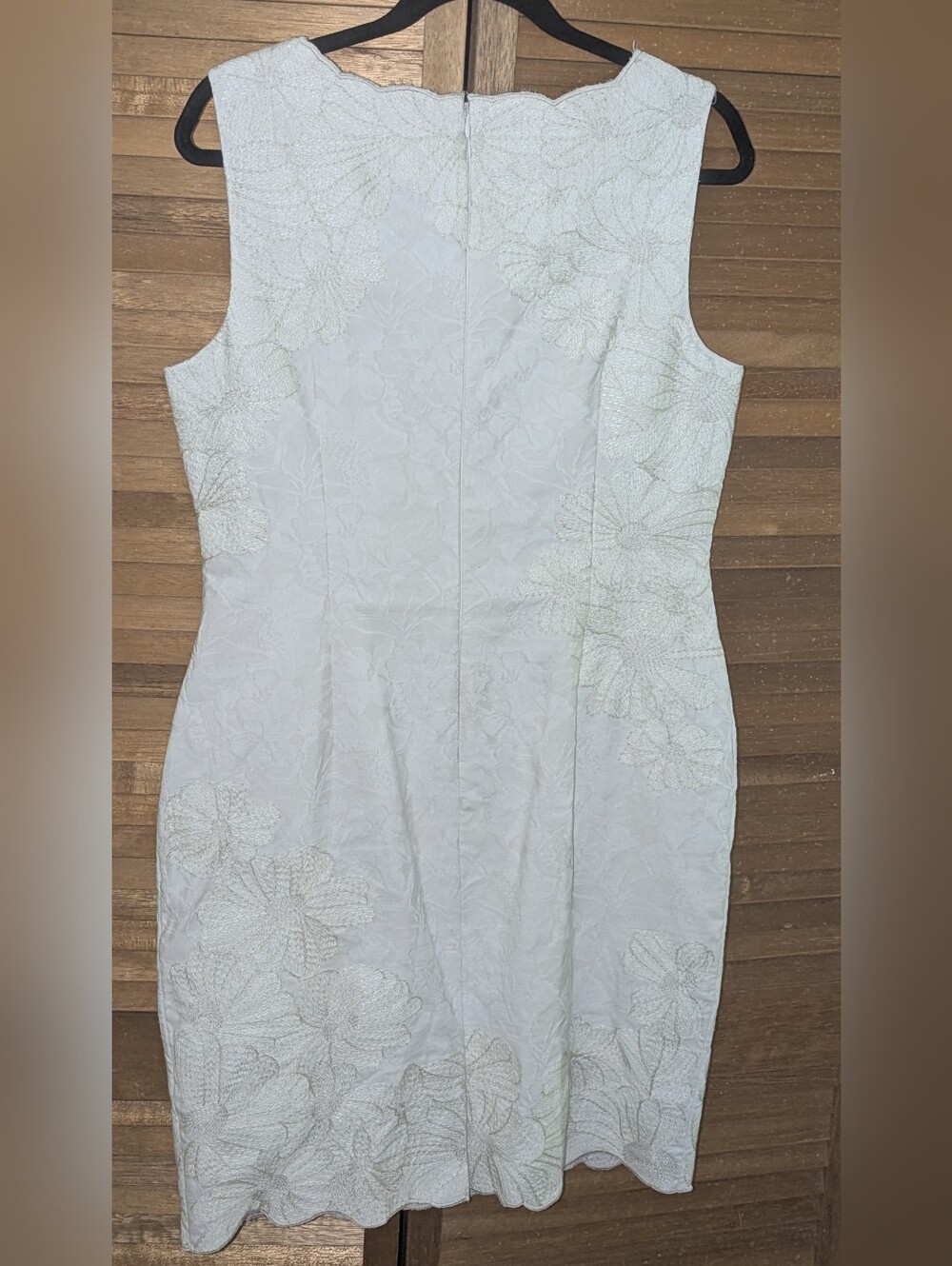 🔥SALE🔥Antonio Melani White Floral Lace Sheath Dress - Picture 8 of 13